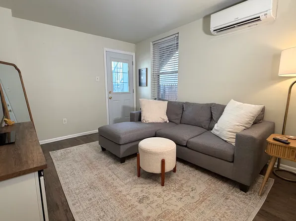 2349 Christian St APT A, Philadelphia, PA 19146