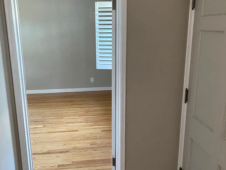 3931 Somerset Dr — Photo 5