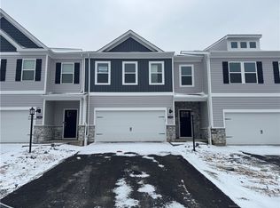 1302 Cherry Tree Dr, Butler, PA 16001