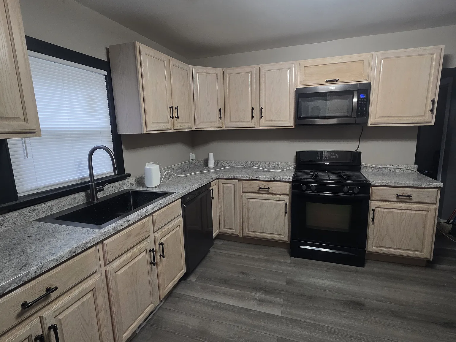 109 Bowen Pl — Photo 4