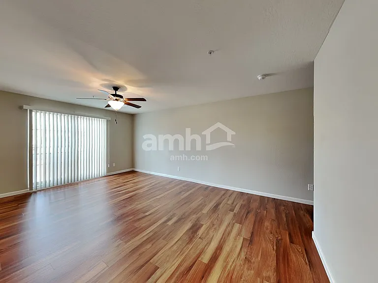 20785 W Maiden Ln — Photo 10