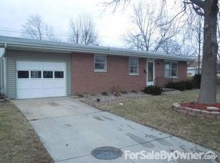 1205 Poplar Dr, Highland, IL