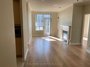 25 Kingsbridge Garden Cir #2811, Mississauga, ON L5R 4B1