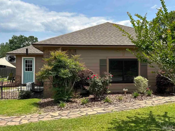 1238 Tate Rd, Cantonment, FL 32533