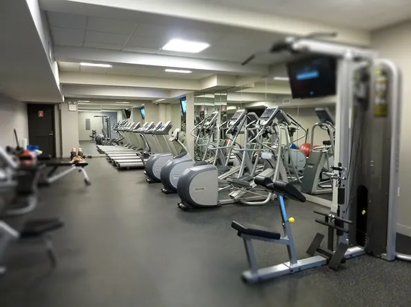 15 Dunham Place image 9 of 12