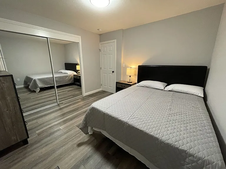 1592 Quebec Ct — Photo 5