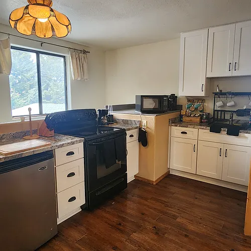 5030 Cactus Pl Photo 1