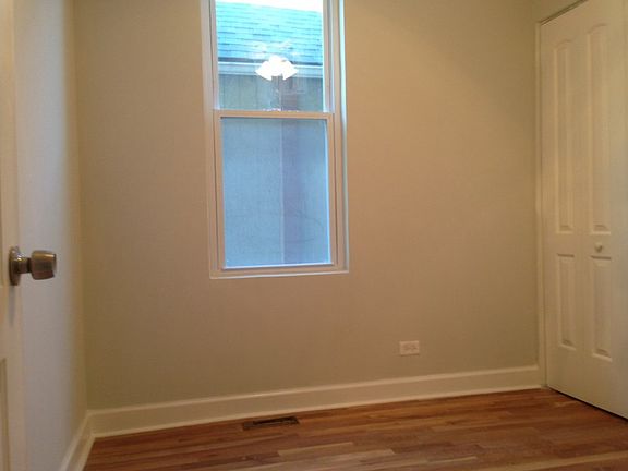 5th image of 1623 N Talman Ave #16231F
