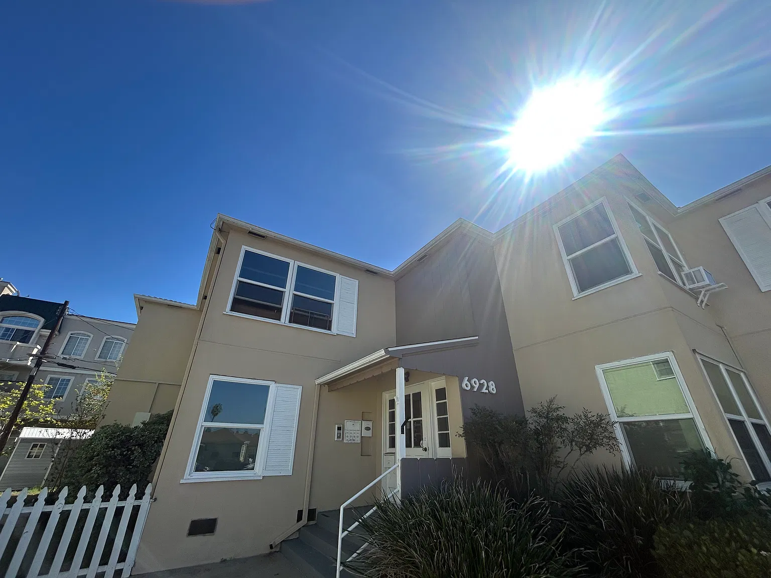 2 bed, 1150 sqft, $2,995 — Photo 3