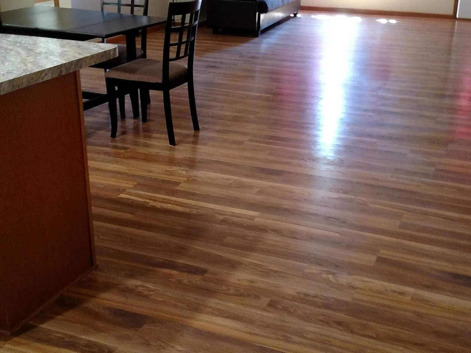 520 Lincoln St — Photo 3
