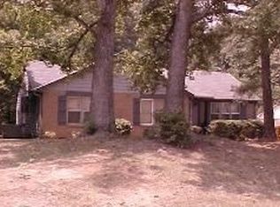 213 Singing Woods Ln, Spartanburg, SC 29301