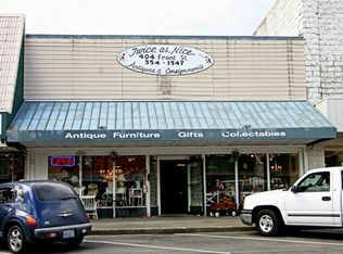 404 Front St, Lynden, WA 98264