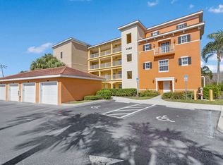 4530 Botanical Place Cir APT 107, Naples, FL 34112