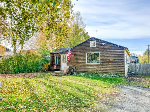 3408 Bruce Ln, Anchorage, AK 99517