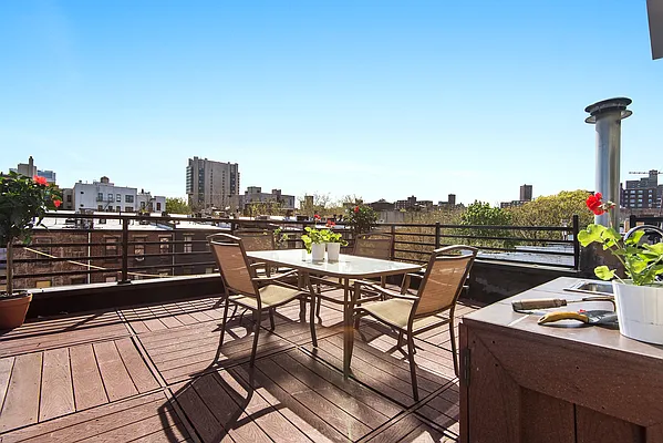 Rented by Douglas Elliman | media 39