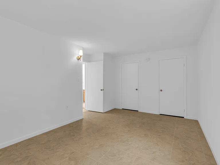 12413 Braxfield Ct #555 — Photo 7