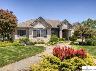 7323 N 124th St, Omaha, NE 68142