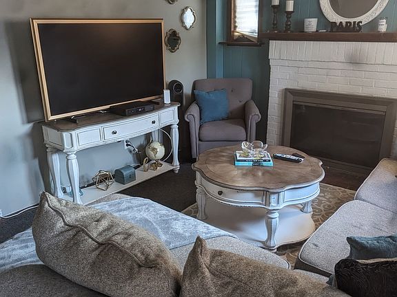 4th image of 248 N Suffolk Ave #1