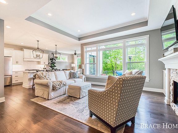 5th image of 4497 Ashford Dr NE