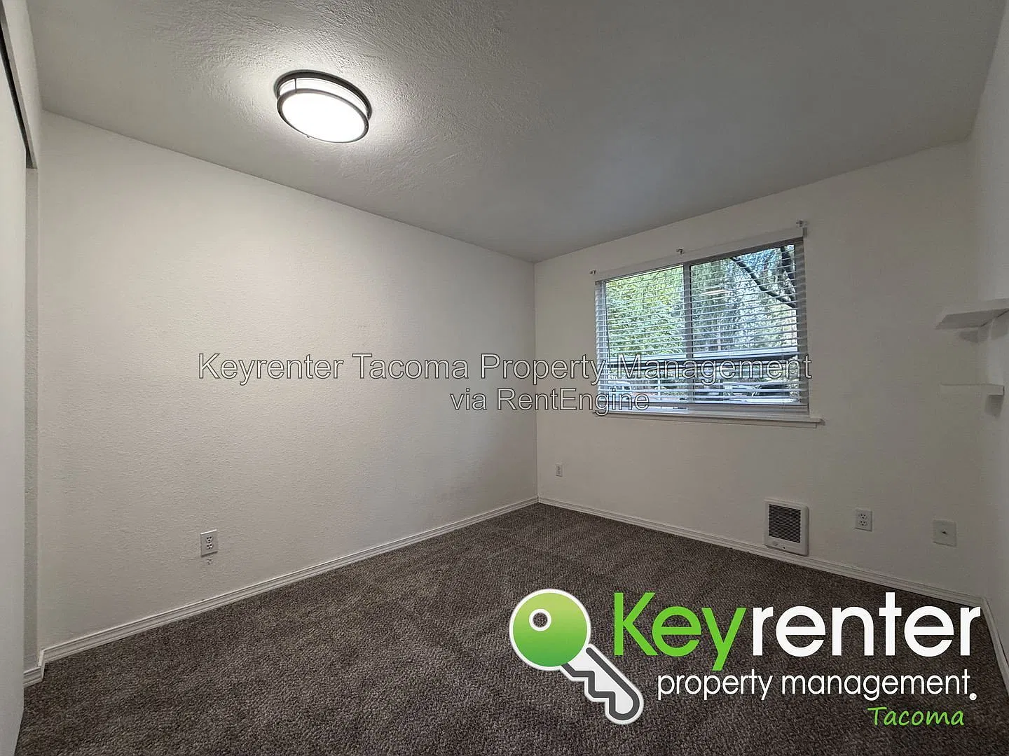2 bed, 1.5 bath, 1050 sqft, $2,100 — Photo 4