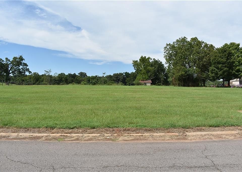 2nd image of Austin Ln