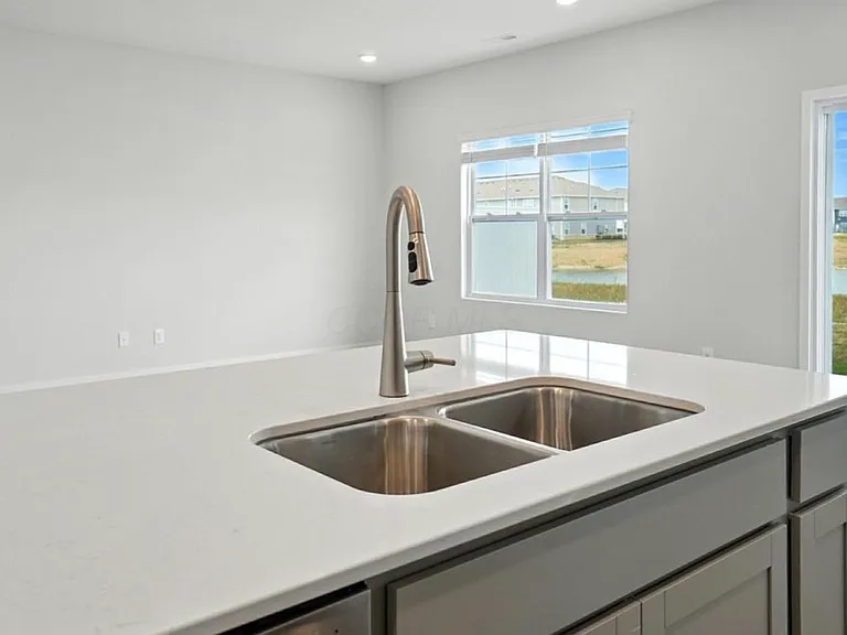 Marinelli Dr N — Photo 12