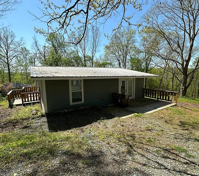2843 Pinetrail Rd