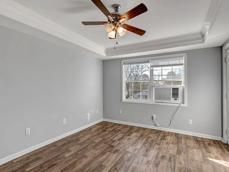 1315-1323 Schneider Rd SE #1308-E-1310 — Photo 11