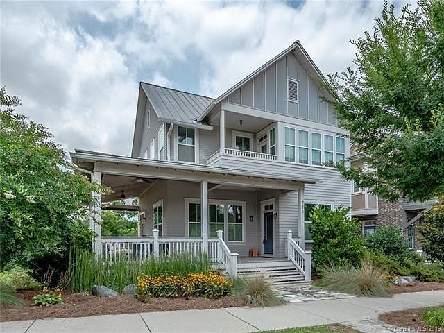 1st image of 723 Terrace Park