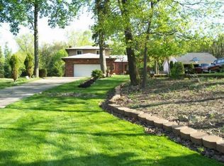 5975 W Pleasant Valley Rd, Cleveland, OH 44129