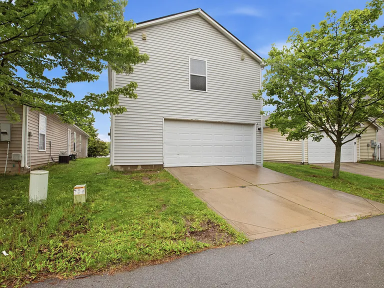 12192 Maize Dr — Photo 42
