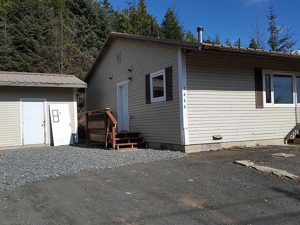 2nd image of 2446 Killer Whale Ave