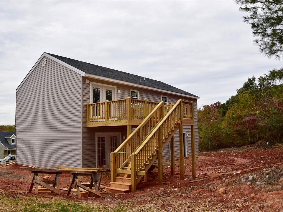 2nd image of 19 Patrick Ct