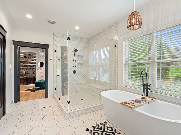 4700 Bisbee Dr — Photo 43