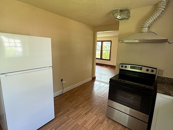 4th image of 133 Arthur Ave