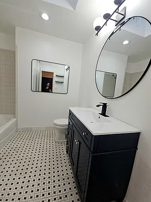 Bathroom, photo 3