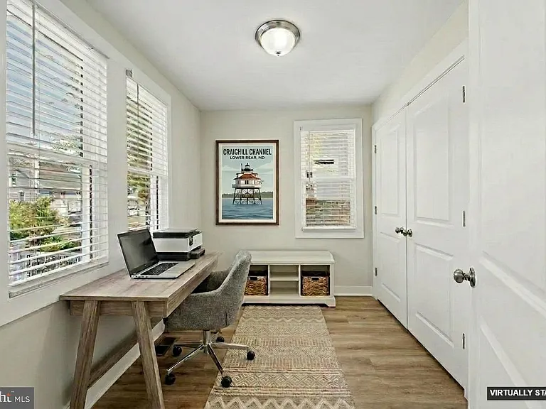 9135 Cuckold Point Rd — Photo 9