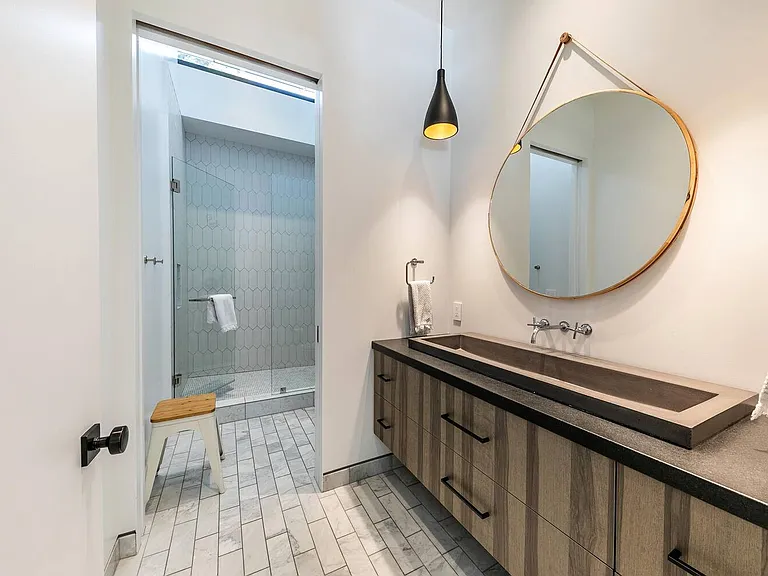 10825 Cairncroft Ln — Photo 19