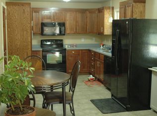 900 NW Range St, Blue Springs, MO 64015