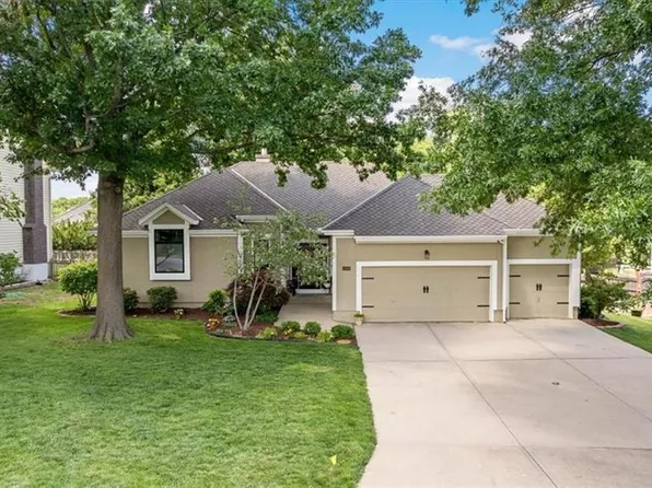 5408 W 153rd St, Leawood, KS 66224