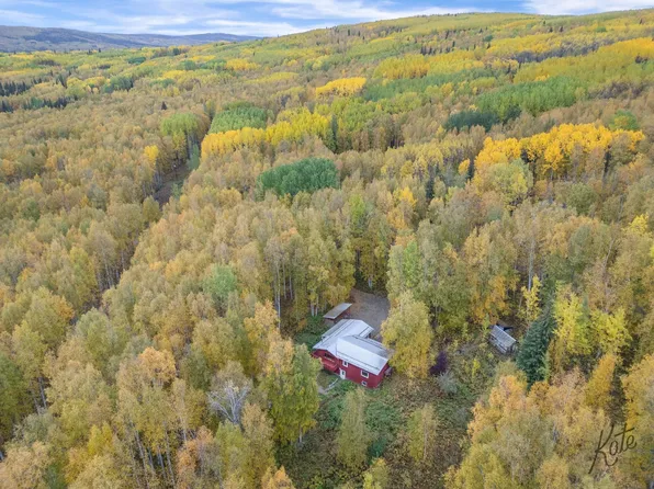 1659 Wolverine Ln, Fairbanks, AK 99709