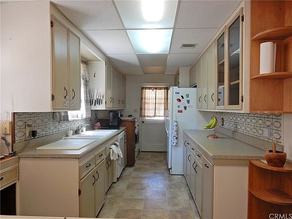 4th image of 15315 Starbuck St
