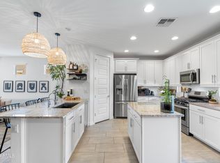 6338 W Raymond St, Phoenix, AZ 85043