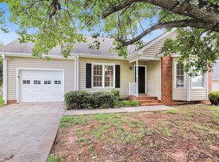 235 Lorraine Dr, Winston Salem, NC 27107