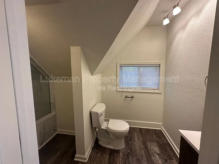 1315 Mills St #2 — Photo 11