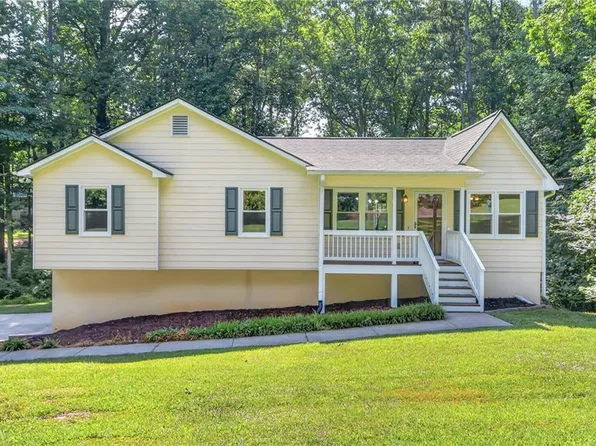 1905 Morgan Trce, Canton, GA 30115