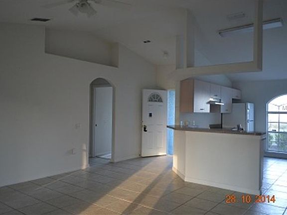 5th image of 335 N 10th St