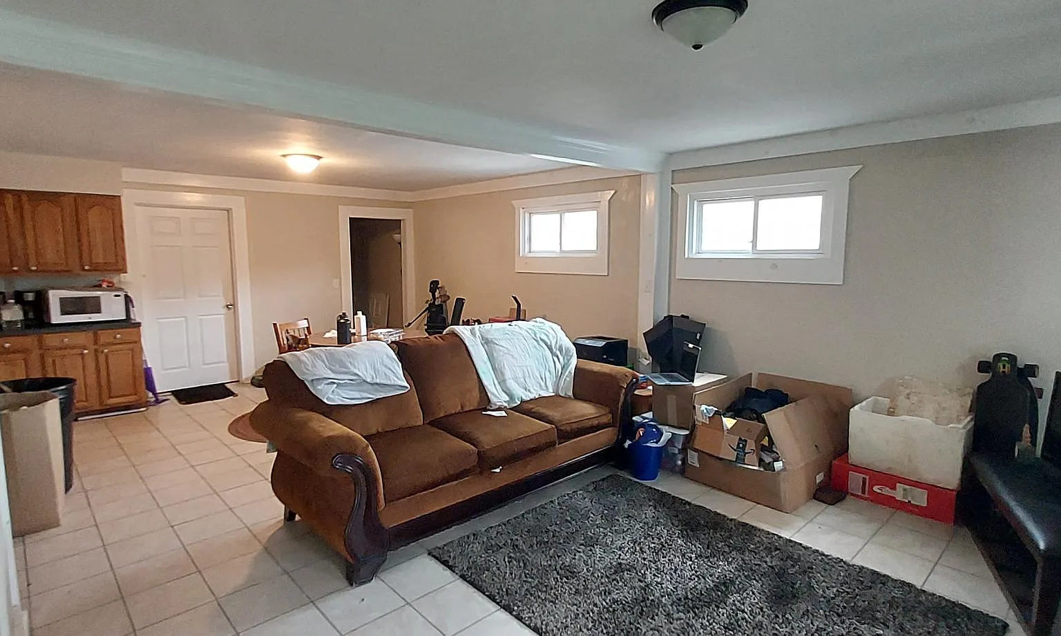 4 bed, 1272 sqft, $365 — Photo 2