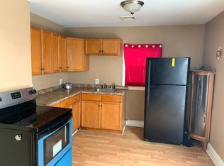 36 Grosvenor St, Worcester, MA 01610