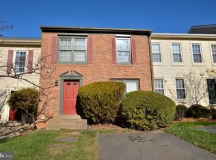 3862 Mohr Oak Ct, Fairfax, VA 22033